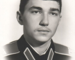 Суворовец Андрей Черненко