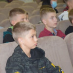 Первокурсники в актовом зале