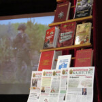 Выставка книг и газет Выставка книг и газет