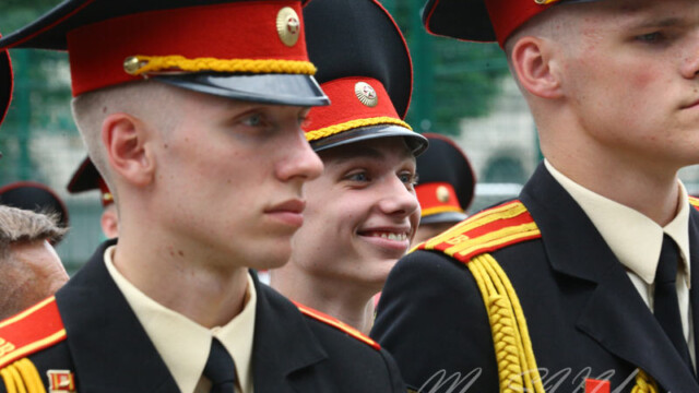 Выпускники