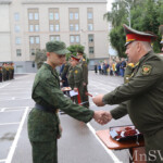 Вручение погон суворовцам