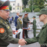 Вручение погон суворовцам