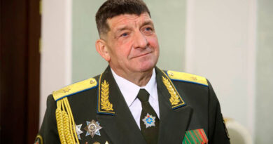 Выпускник Минского СВУ генерал-майор запаса Вадим Денисенко