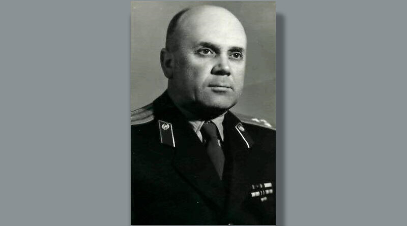 Полковник Хахин Игорь Дмитриевич