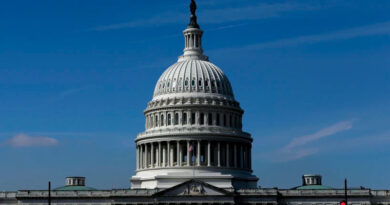 Конгресс США голосует за ограничение военных полномочий Дональда Трампа