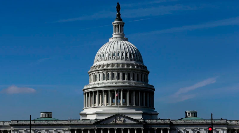 Конгресс США голосует за ограничение военных полномочий Дональда Трампа