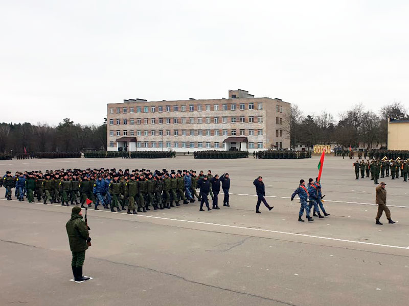 Кадеты готовятся к Параду Победы