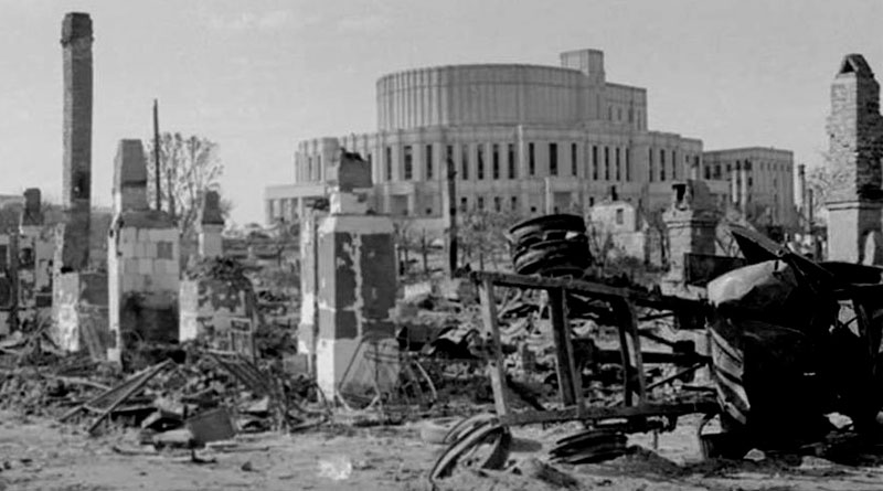 Разрушенный войной Минск