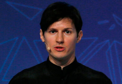 Росфинмониторинг официально внес сооснователя мессенджера Telegram Павла Дурова в перечень террористов и экстремистов