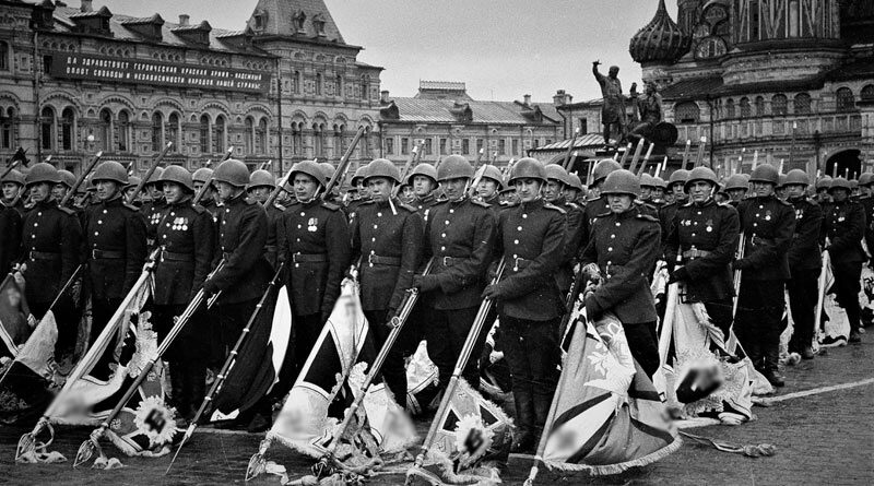 День 9 мая - праздник Победы советского народа в Великой Отечественной войне